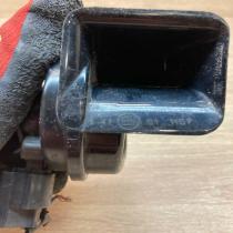 703881157  With Plug Horn signal Audi A3 S3 8P