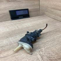 24439254  With Plug Windscreen/windshield washer pump Opel Meriva A