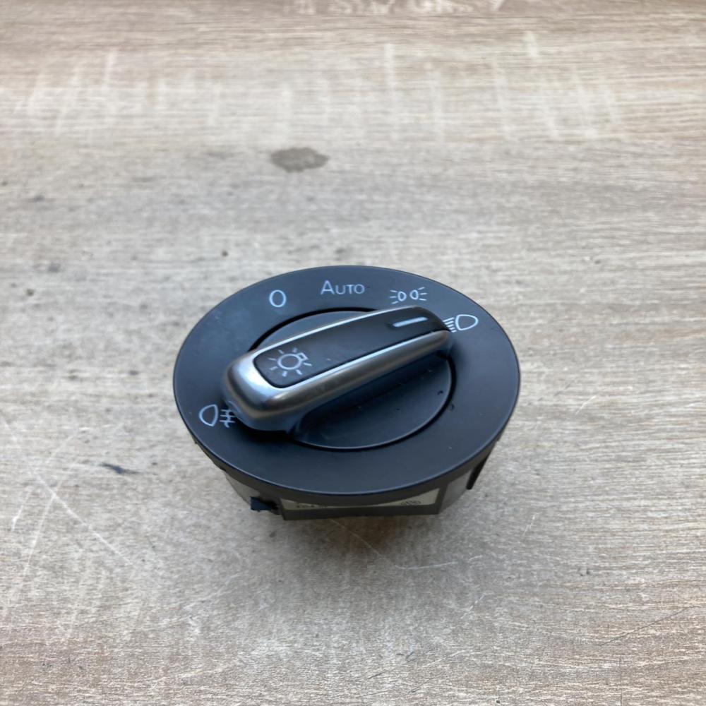 3C8941431   Light switch Volkswagen PASSAT CC
