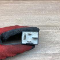 443907385C   Other relay Volkswagen Golf II