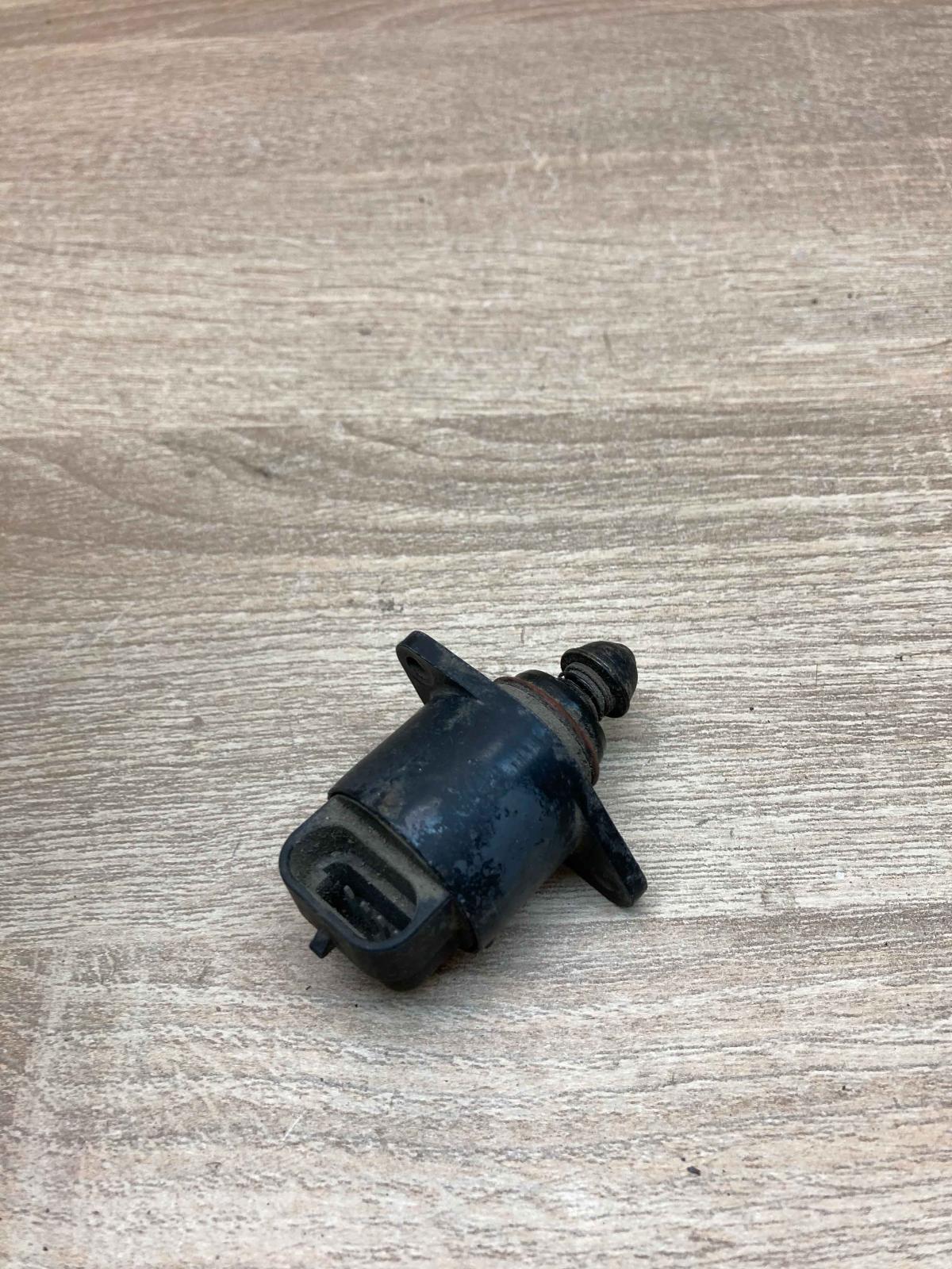 04101 C29438   Fuel injector Citroen DS3