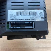 13275077   Screen/display/small screen Opel Zafira B