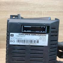13275077   Screen/display/small screen Opel Zafira B