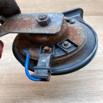 CH2035A 35717 With Plug Horn signal Ford Focus