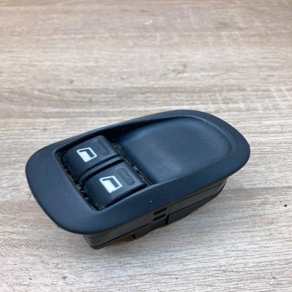 Citroen Peugeot Switch Window   Electric window control switch Peugeot 206