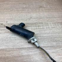 93BB17K624AA  With Plug Windscreen/windshield washer pump Ford Transit