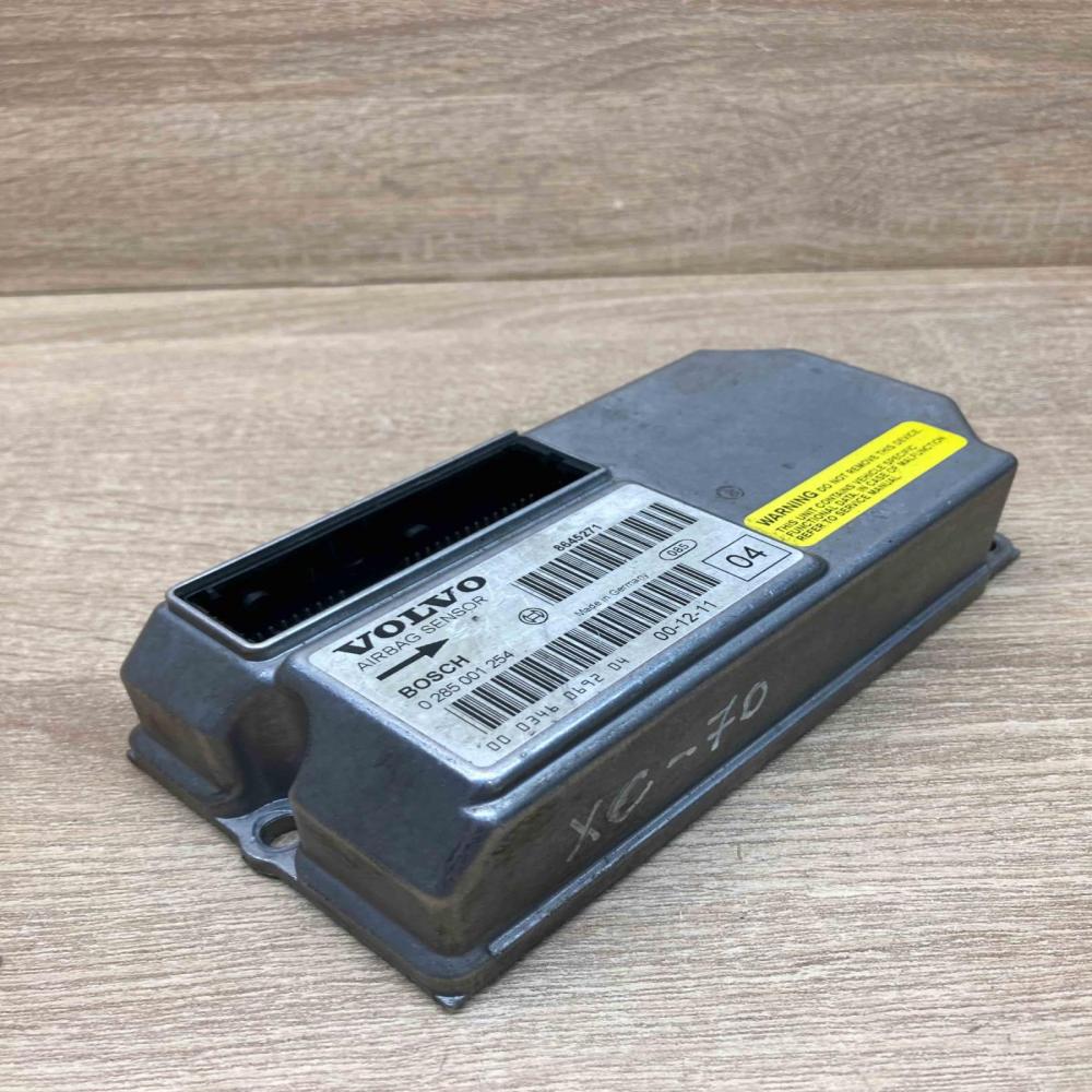 8645271 0285001254  Airbag control unit/module Volvo S60