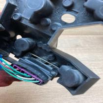 89028759   Tail light bulb cover holder Toyota Avensis T250