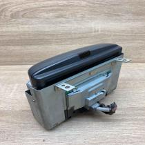 8633359 18200040  Radio/CD/DVD/GPS head unit Volvo S80