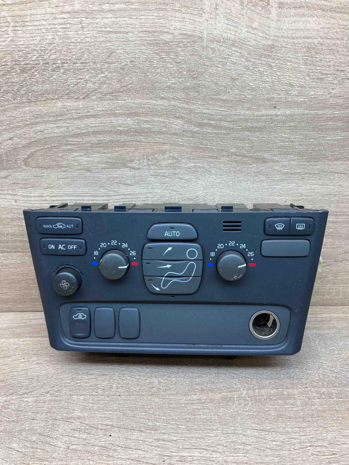9496811 7923  Climate control unit Volvo S80