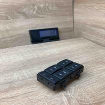 1S7T 14A132 BD 03163451  Electric window control switch Ford Mondeo Mk III
