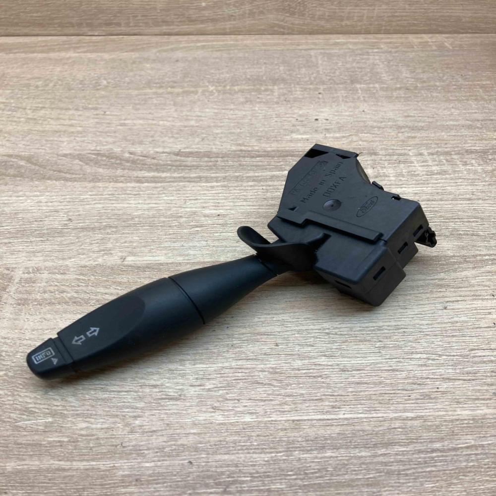 1S7T 13335 BE Main  Indicator stalk Ford Mondeo MK IV