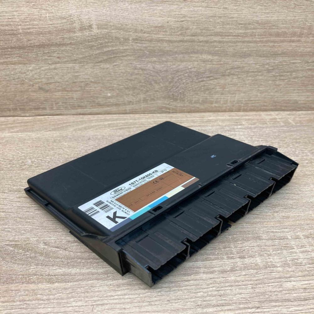 1S7T 15K600 KB   Comfort/convenience module Ford Mondeo Mk III