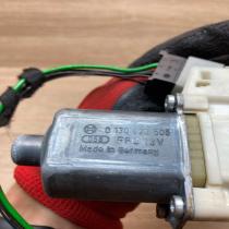 A2048200542 0130822505 With Plug Rear door window regulator motor Mercedes-Benz