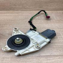 A2048200642 0130822504 With Plug Rear door window regulator motor Mercedes-Benz
