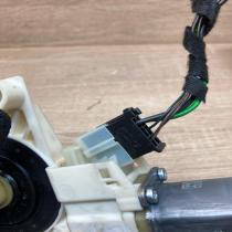 A2048200642 0130822504 With Plug Rear door window regulator motor Mercedes-Benz