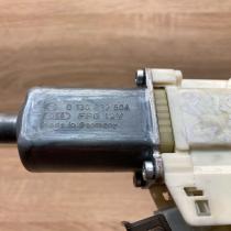 A2048200642 0130822504 With Plug Rear door window regulator motor Mercedes-Benz