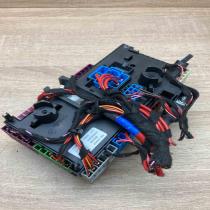 A2059068501   Fuse module Mercedes-Benz C W205