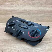 99210   Climate control unit Peugeot 206