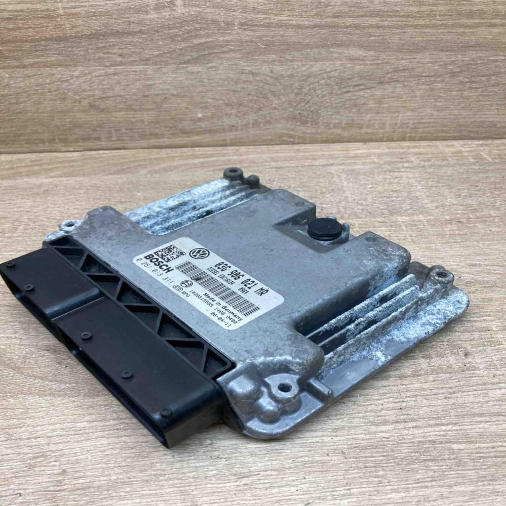 03G906021MR 0281013311  Engine control unit/module ECU Volkswagen PASSAT B6