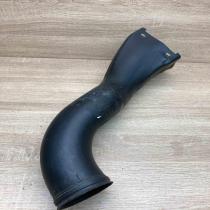 2247843   Air intake duct part BMW 7 E38