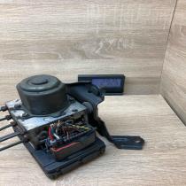 89541 13040 44510 13070 With Plug ABS Pump Toyota Corolla E120 E130