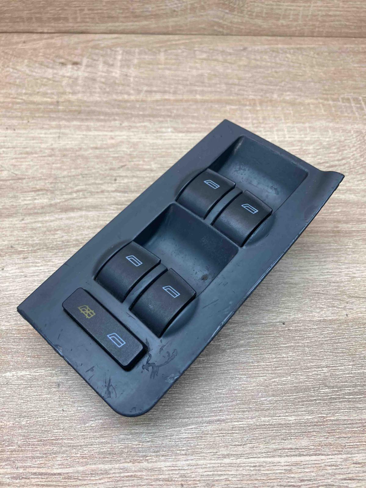 4B0959851   Electric window control switch Audi A6 S6 C5 4B
