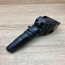 25260 AV615   Wiper turn signal indicator stalk/switch Nissan Almera N16