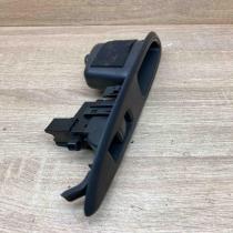 82961 AV760   Electric window control switch Nissan Primera