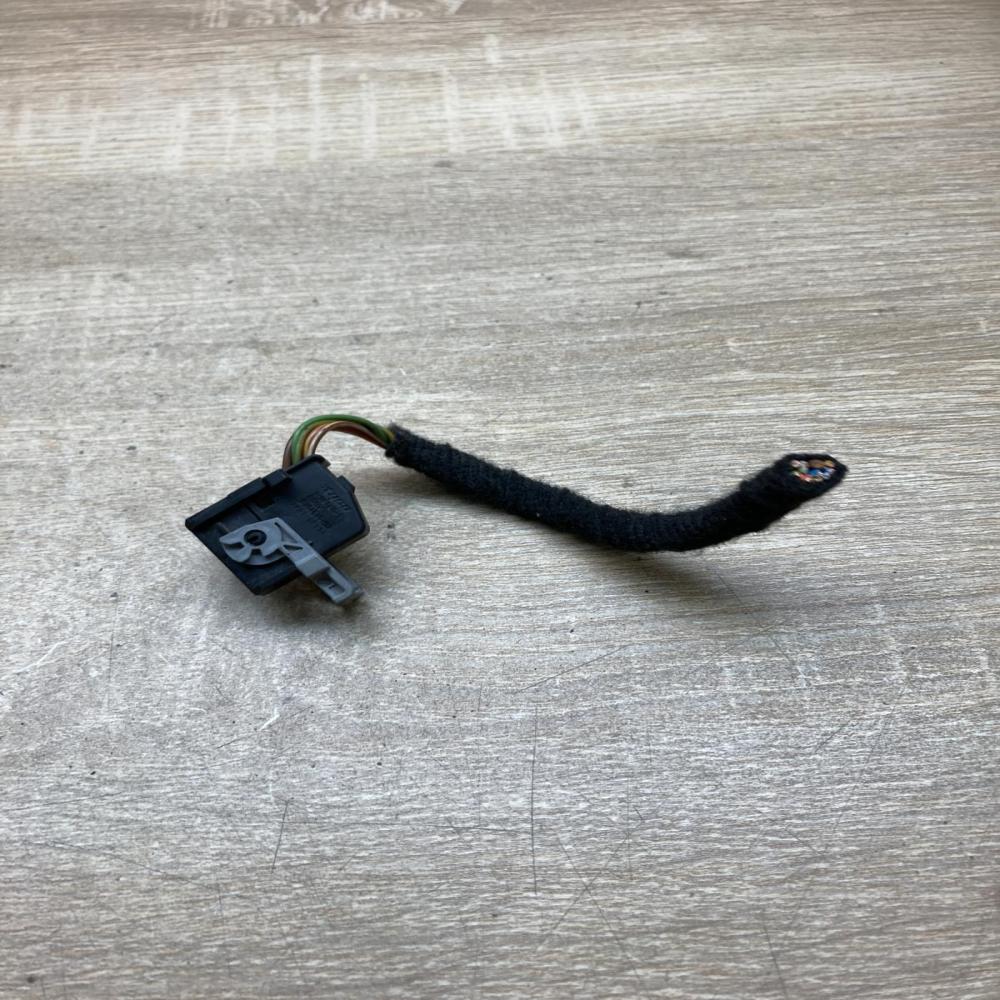 8364646 967415 1  Plug wire BMW 5 E60 E61