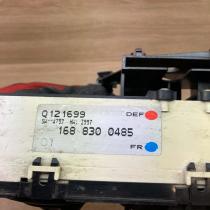 1688300485 Q121699  Climate control unit Mercedes-Benz A W168