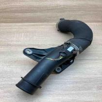 8R0145737L 038906051C With Plug Intercooler hose/pipe Audi A4 S4 B7 8E 8H