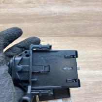 173650 84140 05100  Indicator stalk Toyota Avensis T250