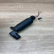 06038  With Plug Headlight washer pump Toyota Corolla E120 E130