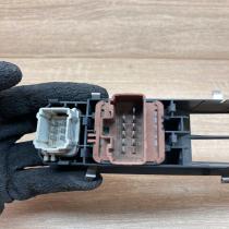 26515   Electric window control switch Renault Laguna II