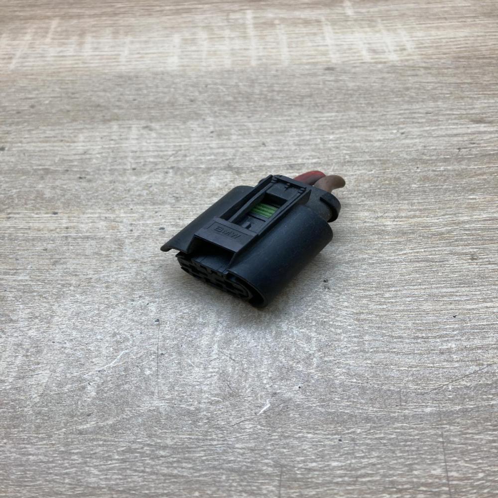 9145403   Plug wire BMW 3 E90 E91
