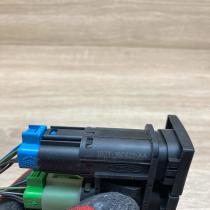 1S7T 18C621 AA  With Plug Windscreen/window heater switch Ford Mondeo Mk III