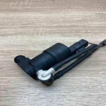 9641553880  With Plug Windscreen/windshield washer pump Peugeot 307