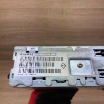8200138590   GPS navigation control unit/module Renault Laguna II