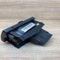 1S7T 13A024 HC   Light switch Ford Mondeo Mk III