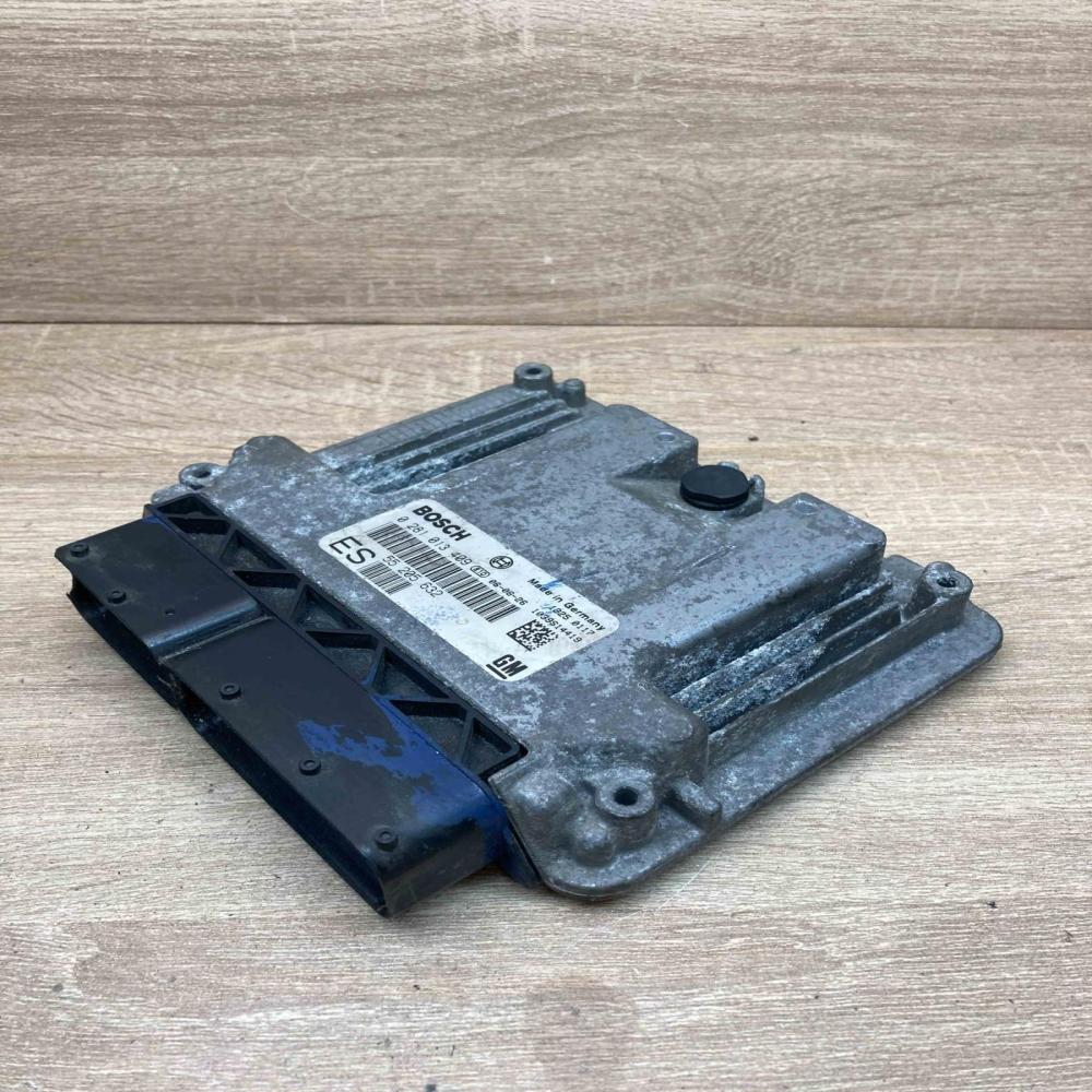 55205632 0281013409  Engine control unit/module ECU Opel Vectra C
