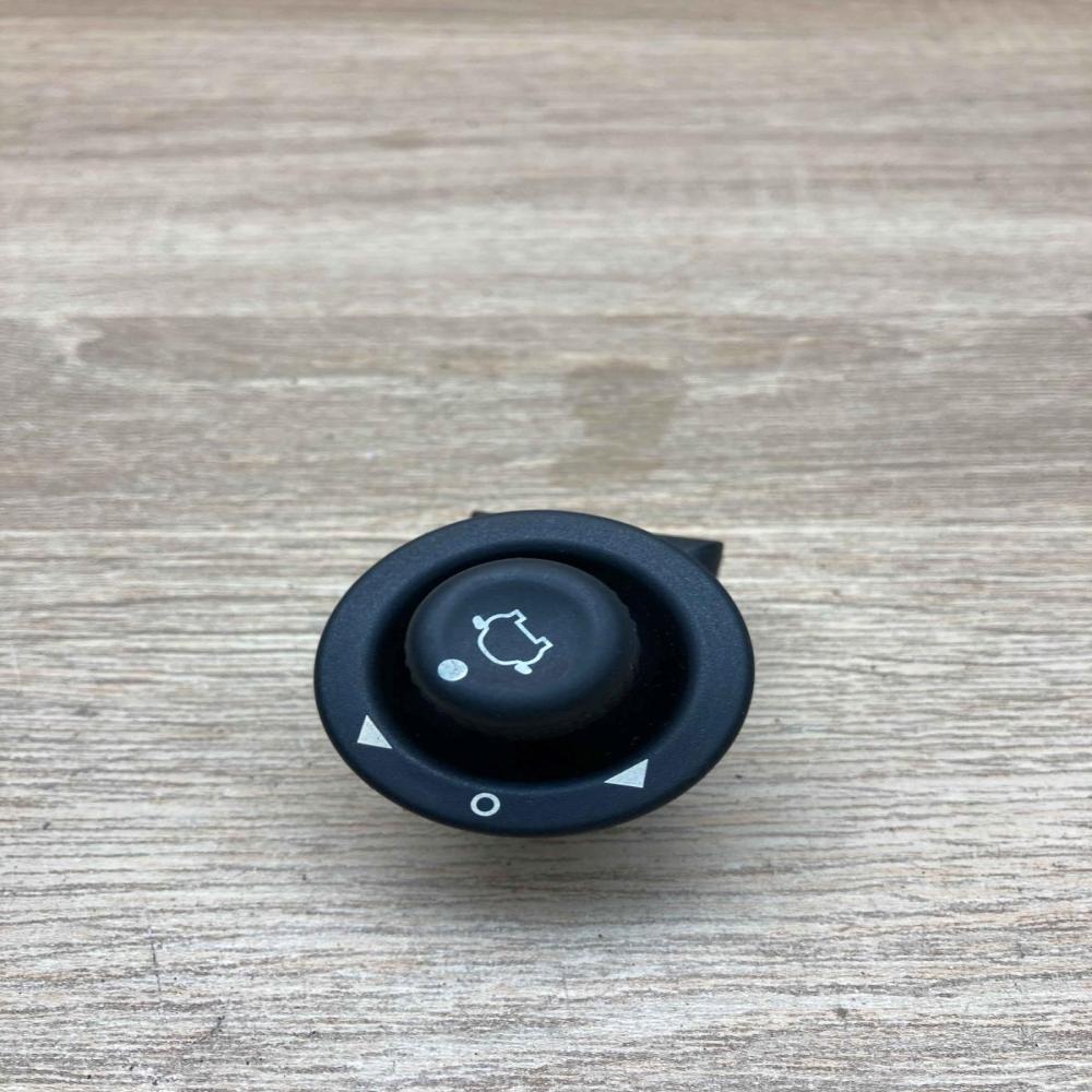 93BG17B676 BA K808X  Wing mirror switch Ford Mondeo Mk III