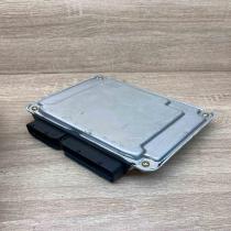 3B1907401B 0281010447  Engine control unit/module ECU Volkswagen PASSAT B5