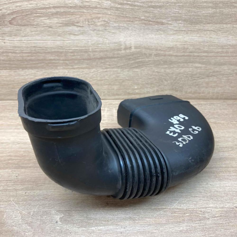 E70 BMW Duct Tube Hose   Air intake hose/pipe BMW X5 E70