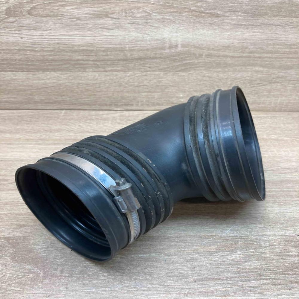 7830356 310432 1  Turbo air intake inlet pipe/hose BMW 5 E39