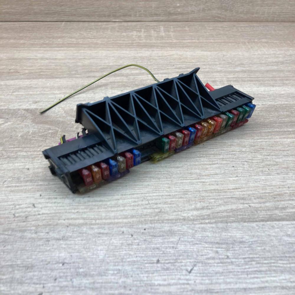 1486818473   Fuse module Ford Galaxy