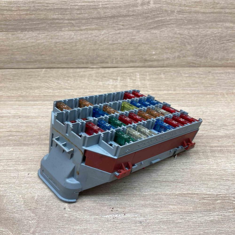 9162439   Fuse module Volvo S60