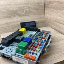 24412497 24431677  Fuse module Opel Zafira A