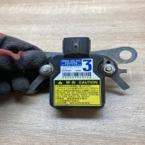 89183 12050 174500 5551 8918312050 Yaw turn rate sensor Toyota RAV 4 (XA30)