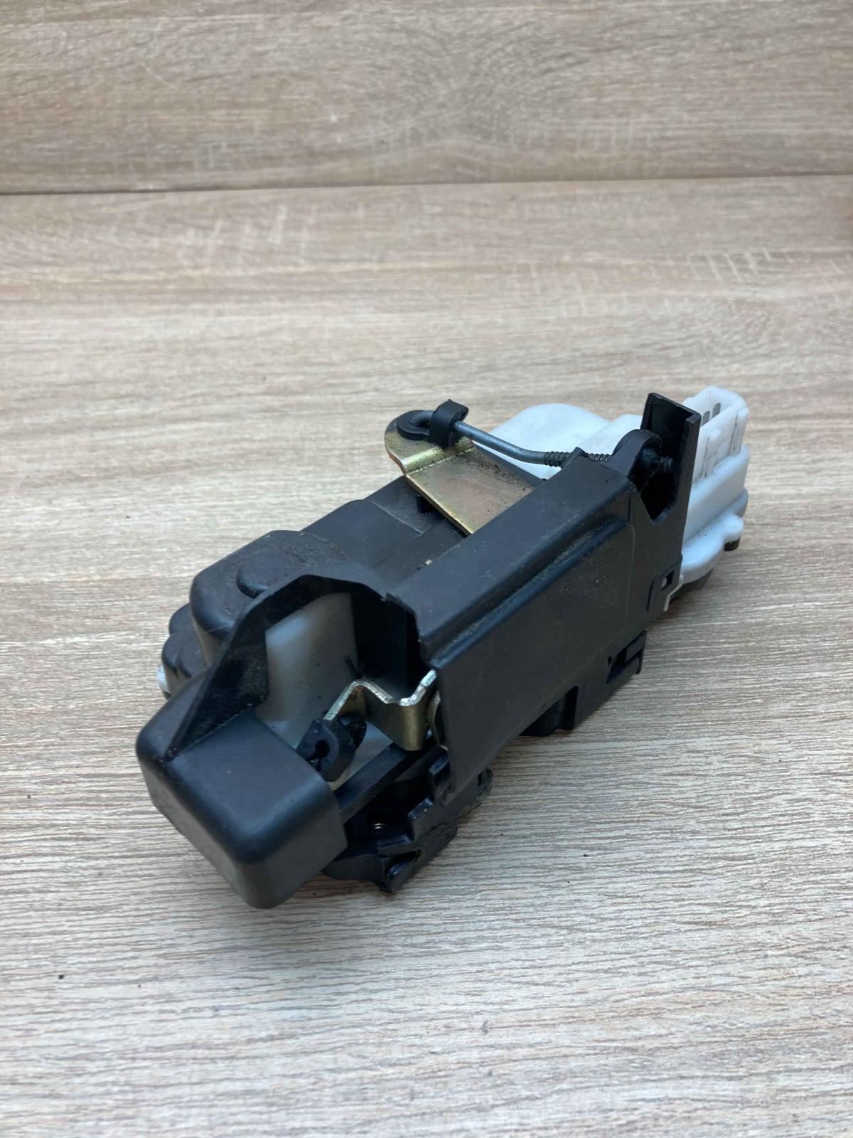 Door Lock ARD  Rear Right Rear door lock Citroen C5